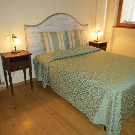 Agriturismo Borgo Del Papa Badia  Buitenkant foto