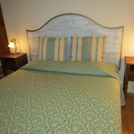 Agriturismo Borgo Del Papa Badia  Buitenkant foto