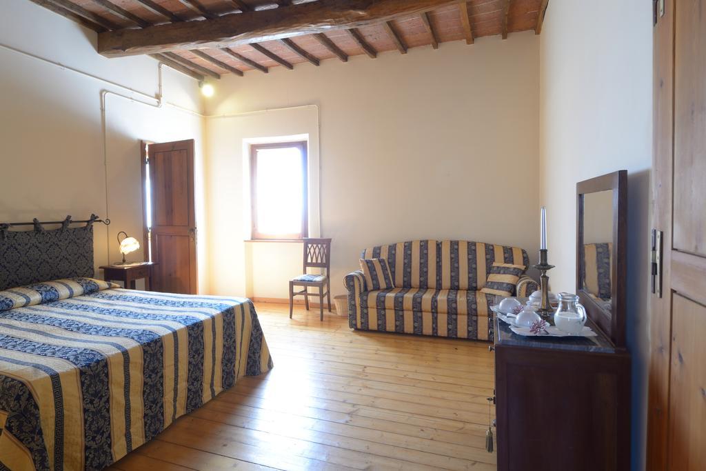 Agriturismo Borgo Del Papa Badia  Buitenkant foto